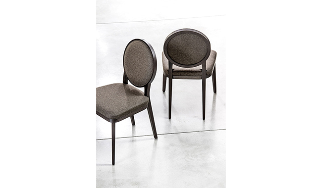 Bross Plaza Side Chair