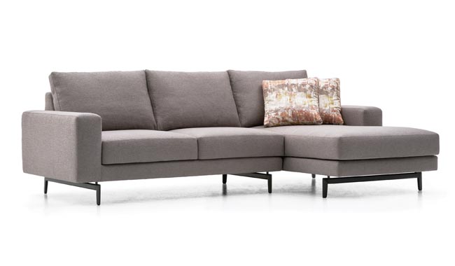 Dellarobbia James Sectional Quickship