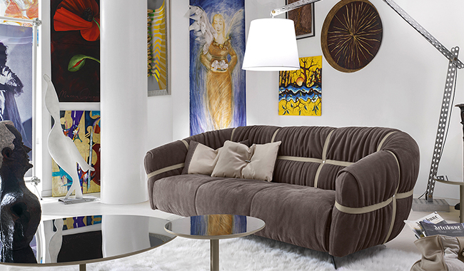Gamma Crossover Sofa