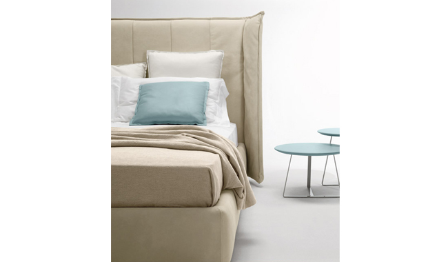 Gamma Wind Night Bed