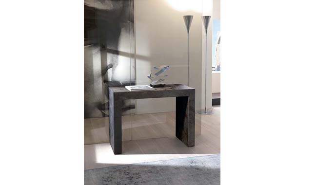 Ozzio Glass Console