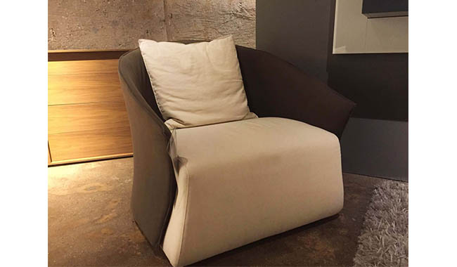 Sample Sale Bustier Arm Chair