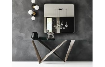 Westin Console