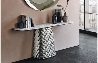 Atrium Console