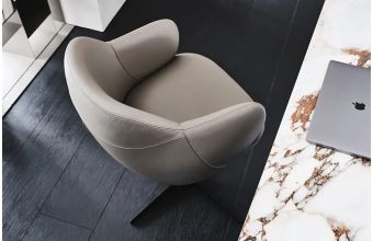 Bombe X Dining Chair