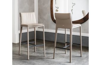 Isabel Stool