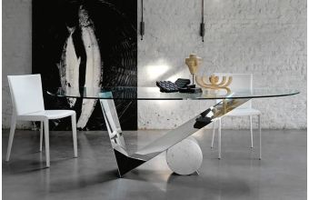 Valentinox Glass Dining Table