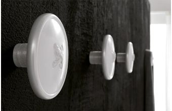 Bottone Coat Rack