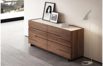Nelson Dresser