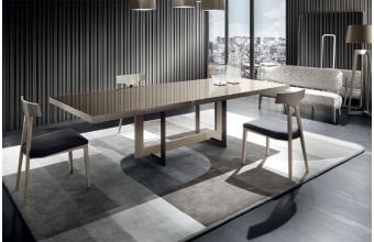 Blade Dining Table