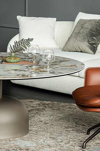 Modern Sofas & Sectionals